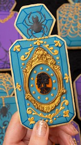 156K views · 329 reactions | Gem shapes from @brightoncutters were perfect for these Halloween potion cookies! The tutorial and recipes are in the Cookie Art Club #decoratedcookies #halloweentreats #royalicingcookies #halloweencookies #sweetambscookies | SweetAmbs | Facebook