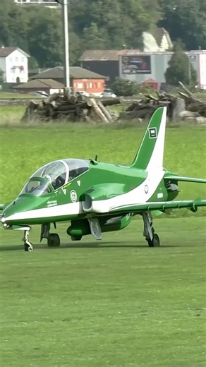 Large Scale Saudi Hawk Mk.165 Taxis and Takes Off! 🔥