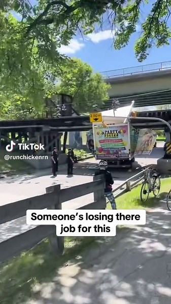 RunChickenRn on TikTok