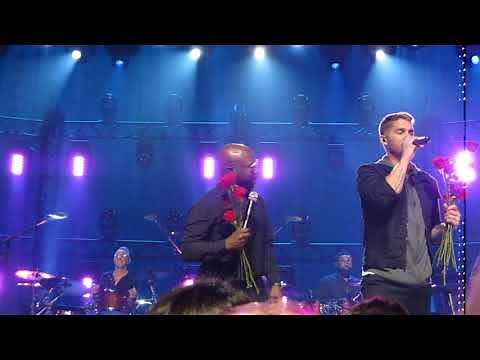CMT Crossroads: Boyz II Men + Brett Young - "I'll Make Love To You"