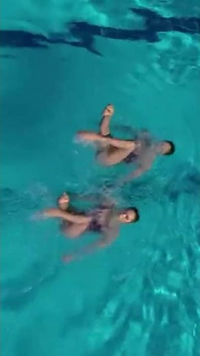 Twins win GOLD in artistic swimming final #shorts