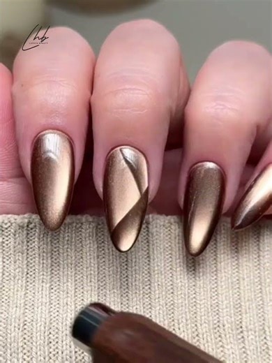 Vintage Bronze Cat Eye Nail Tutorial | Retro Design