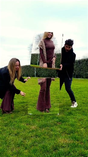 How ? 🫠 #vfx #visualeffects #3d #cgi #transition