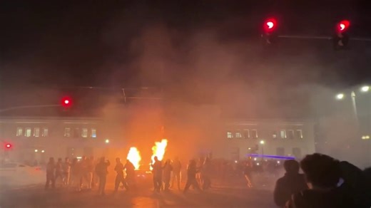 Sideshows take over San Francisco, Oakland streets