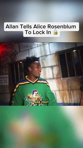 Creep Tells @Alice Rosen That She Has A Mustache 💇‍♀️ #scary #alice #viral #halloween #fakebodyy⚠️ | Alice Rosenblum