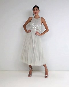 Oh wow - we are so in love with this midi length bridesmaid dress! 💖 How beautiful?! 😍 It's new in here 👉🏻https://goo.gl/bp3pB1 *ad* | Your Wedding Hub UK