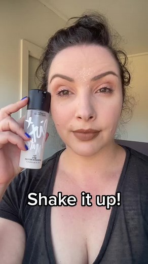 The hazards of matte finishing sprays #macfixplus #macfixplusmatte #finishingspray @maccosmetics