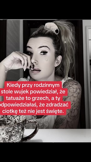 Filmy użytkownika ⚜️ ༺ 𝔭𝔞𝔱𝔯𝔦𝔰𝔦𝔞 ༻ ⚜️ (@patrisia_immodest) z muzyką som original - Juicce 🍊