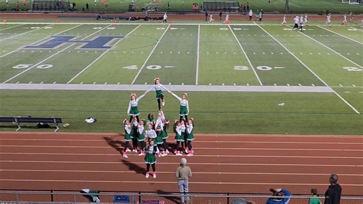 💚6/7th Grade Pyramid💚 It’s truly impressive seeing the growth and skill level of these girls in just a few short months. We cannot wait to see the exceptional things they do in the next year. Great job to the girls and their coaches! | Jr Falcon Cheerleading