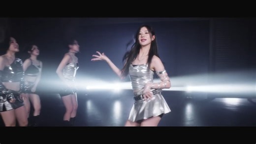 【4K】新女团E11iVYN《ORBIT》MV完整版！