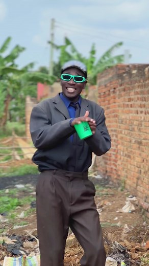 Some little vibes as we continue moving🔥🔥🔥 DC: @TOWEL BOYZ 256 #dance #dancechallenge #funny_nad #tiktokuganda #uganda #kampala #tiktokkampala