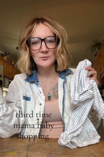 do you guys keep your babies clothes for the next child?? We've always donated ours after they outgrown them because style changes and we thrift them in the first place so it's easy to replace. The only thing we're starting out with this pregnancy is our cloth nappies! Butttt we understand babies actually don't require much. I've always been a minimal momma. #sahm #pregnant #secondtrimester #christianwife #homemaking