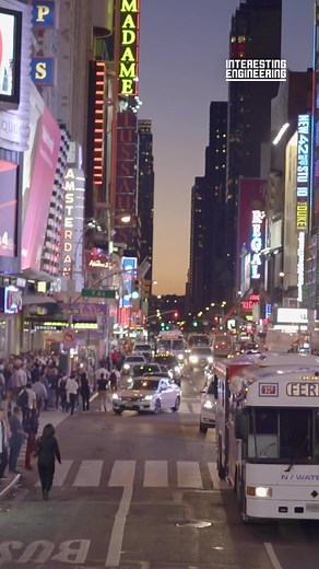 Originally built as an office building, the Empire State Building is now a textbook example of Art Deco Architecture and a big tourist attraction. But how did this iconic Building become the most recognizable piece of the New York skyline? | Interesting Engineering