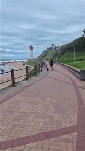 UMHLANGA Beach Walking Tour in 4K #durban #umhlangabeach
