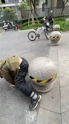 Little Genius' School Vault Trick: Watch This Adorable Showcase