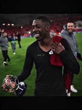 entregou a bola de ouro #futparodias #futebol #psg