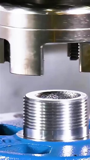 Best Tool for External Thread Milling? . (We make and post CNC machine and manufacturing videos that inspire us.) 🎥 ISCAR #cncmachining #cncmilling #machineshop #machinist #engineering #cnclathe #fabrication | CloudNC
