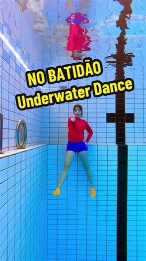 NO BATIDÃO Underwater Dance with falling body parts DC: @y u u n a #underwaterdancer #nobatidao #underwaterdance #dancechallenge #silviasolymosyova