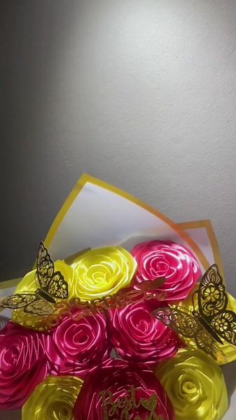 Flower fairy🧚‍♀️💐 (@theflowerfairy._)’s videos with Mulla Wahlahi - ufomulla