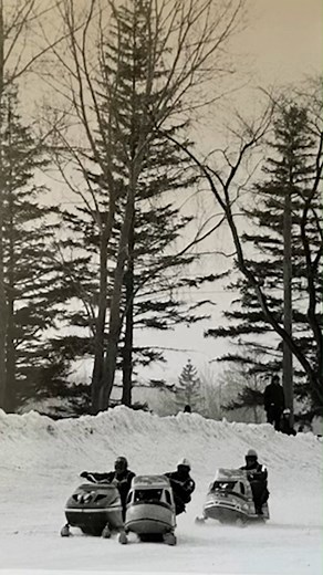 33K views · 2.9K reactions | The Ski-Doo Blizzard name has been worn by some of the most influential sleds in snowmobile history. Check out the full edit with MJ Thompson and Bill Fullerton on the Ski-Doo Official Inside Line Facebook group 落 #ThatSkiDooFeeling #skidoo #Blizzard #snowmobiles #vintage #reels | Ski-Doo | Facebook