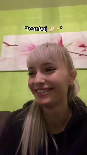 Trickster Cinema Worker Prefers Watching Bombuj