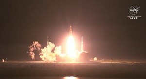 Rakieta wystartowała! NASA oficjalnie rozpoczyna misję Artemis