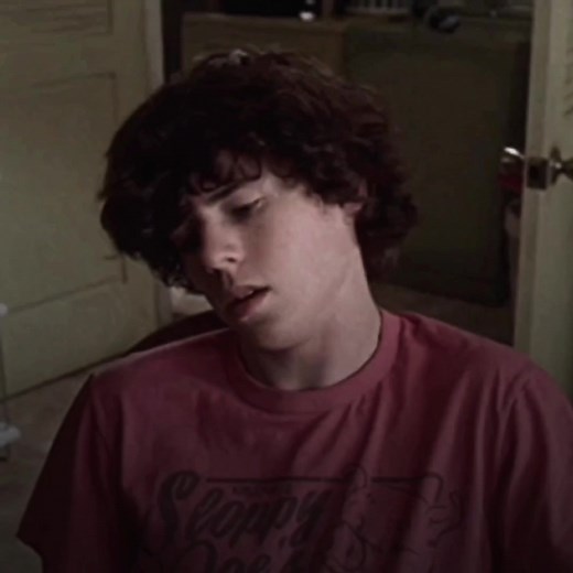 Celebrating Axl Heck: The Underrated Star of The Middle