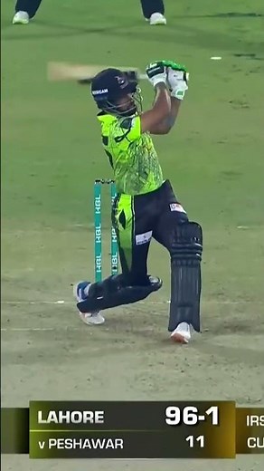 Abdullah Shafique's Explosive 75 | Lahore Qalandars vs Peshawar Zalmi | HBL PSL Classic | MZB1U