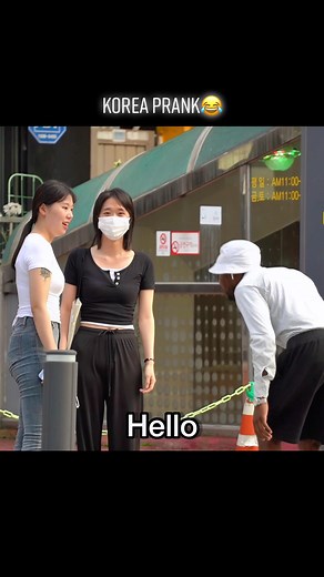 Funny Korean Pranks on Train | Hilarious Stranger Lies Prank