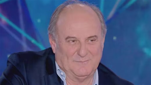 Marco Galeone, chi è il cantante de La Ruota della Fortuna: da Raffaella Carrà a Nicla Ozenda