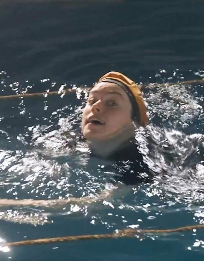 Successfully entered the swimming training team