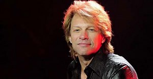 17 Celebrity Random Acts of Kindness You Probably Didn't Know About