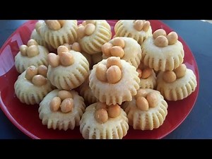petits fours marocains aux amandes حلويات مغربية باللوز: حلوة السلة (المقادير في الوصف)