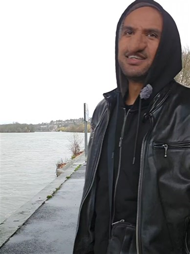 Quand ton date a le nez fin #XDM , #catykat_ @Marina Hill