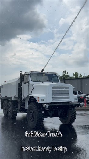 Take a look at our newest Oshkosh MTVR water truck shipping to Louisville. We offer custom built water trucks in 4x4, 6x6, 8x8 & 10x10 configurations with 2,000-5,000 gallon capacity. | Midwest Military Equipment