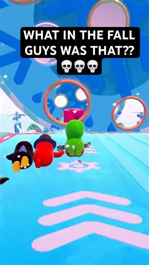 Bro WHAT just happened? 😂 | Fall Guys glitch #fallguys #fallguysfails #fallguysmoments #glitch