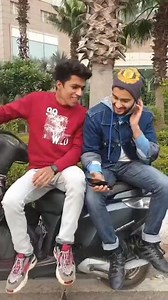 15K views · 345 reactions | Mjhe follow kr rhi thi | Fun university | Facebook