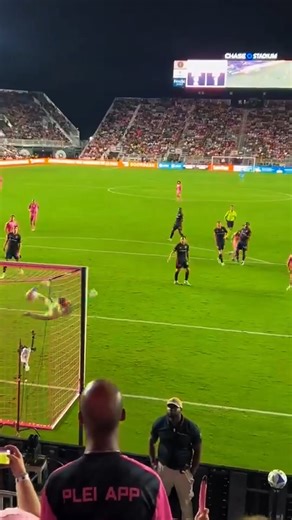 😱 Lo que hizo Messi hoy ¡una locura total! #messi #futbol #InterMiami #football #reels #MLS | Futbol Flash FC