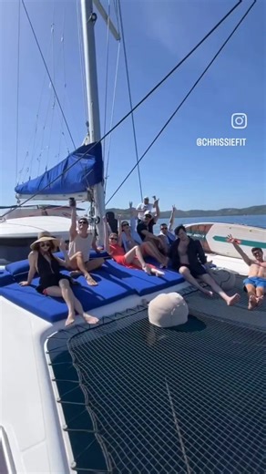 VELA TROPICAL - LUXURY CATAMARAN CHARTER on Instagram: "A Complete Private Catamaran Experience in Costa Rica 🇨🇷❤️ Sail beyond the ordinary and experience Costa Rica from the ocean — private, elegant, and unforgettable. This all-inclusive catamaran experience offers everything in one seamless journey: panoramic sailing along the Papagayo coastline, refined onboard service, curated food and drinks, time to swim and relax, and moments designed to be fully present with the people who matter most.