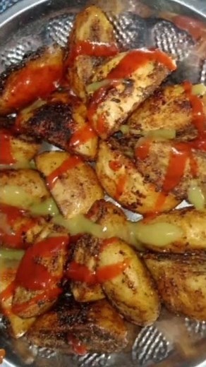 ऐसे बनाएंगे फरा रेसिपी तो भूल जाएंगे बनाई गई सारी फरा की रेसिपी.Made By monika gupta.