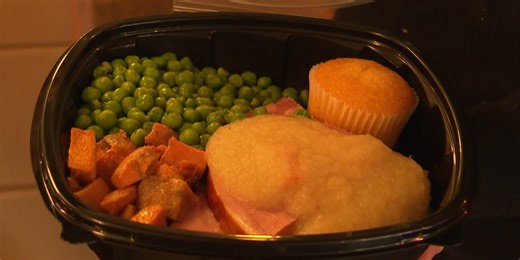 Local restaurants prepare hundreds of holiday meals for those in need