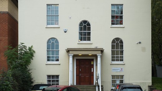 Red Balloon Reading - Red Balloon Learner Centres