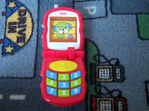 Fisher-Price Brilliant Basics Friendly baby Flip Phone
