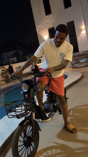@mrblordofficial on Instagram: "ANOTHER CONATAINER DON LAND OOO !!!! ELECTRIC BIKE SELLING FOR 1.3m NAIRA ONLY IT IS AVAILABLE IN BULK WE HAVE 50 UNIT WHATSAPP 08025000044 !!!! MY BROTHER VDM JUST DEY EXPLAIN DEY GO NOTHING DO YOU !!! I NEED TO SELL OUT ALL THIS BIKE TODAY TOMORROW THATS WHAT I WANT"