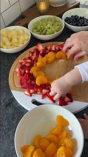 Easy Fruit Rainbow Snack for St. Patrick’s Day! 🌈 🍀