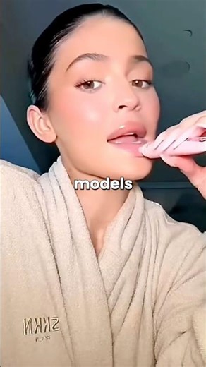 Models secret teeth product revealed 😳 #toothpaste #viral #dentalcare #youtubeshorts