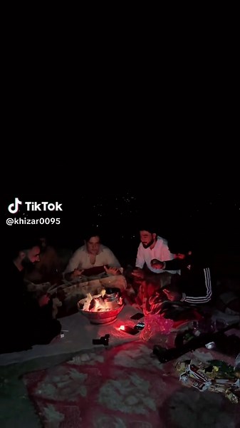 دوستی کی اہمیت اور دنیا کے غم