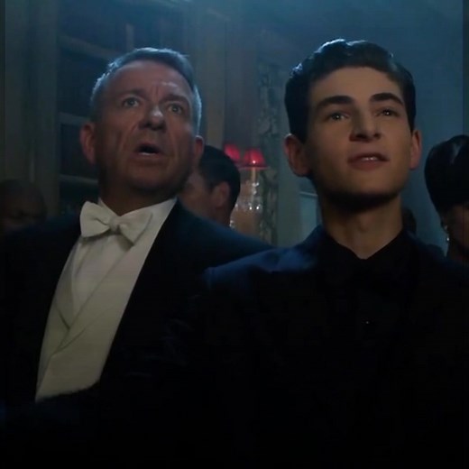 Gotham Series Highlights: Bruce Wayne and Miss Keen