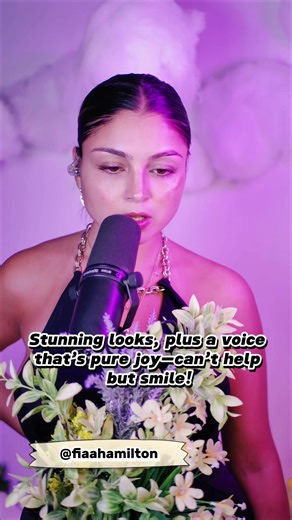 Singing with all I got!@Fiaa Hamilton #Musiconstage#fiaahamilton #fyp #sing #live