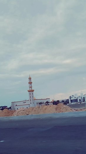 Urban Architecture Tour: Exploring Diverse Buildings